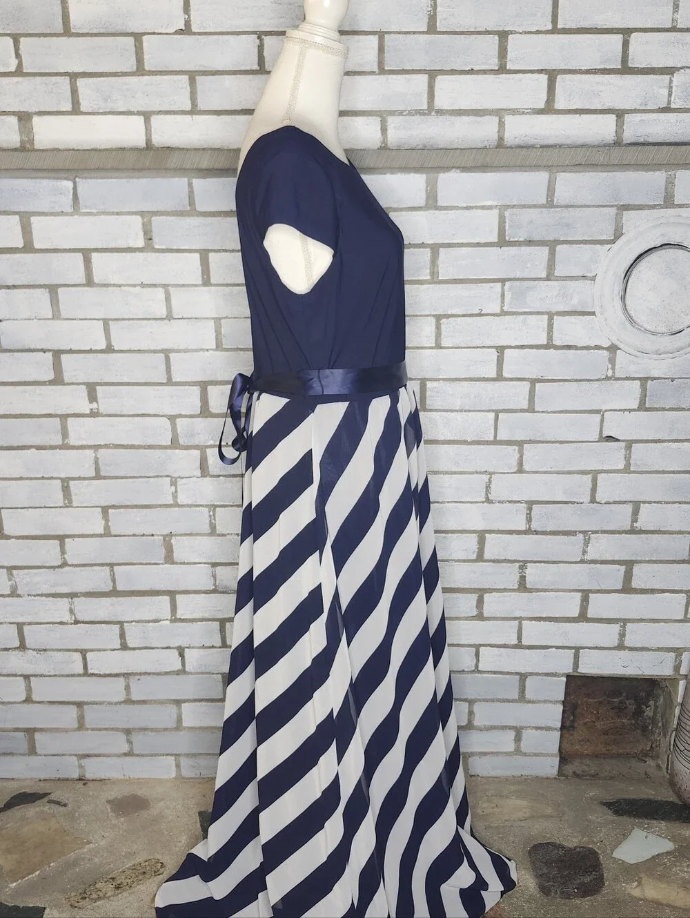 NWT S.L. Fashions Short Sleeve Maxi Dress Size 14 Blue & White Striped